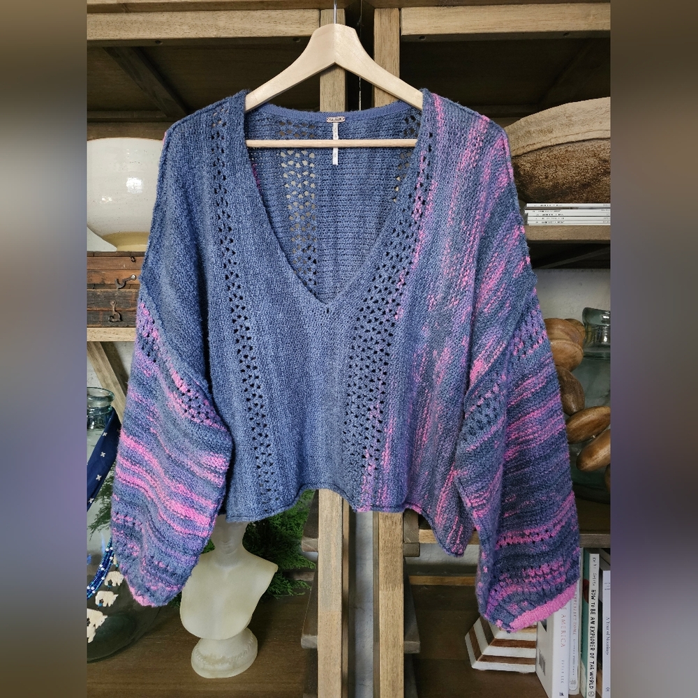 Free People Amethyst Pullover V-neck Cropped Sweater Blue Combo Sz M - Picture 4 of 6